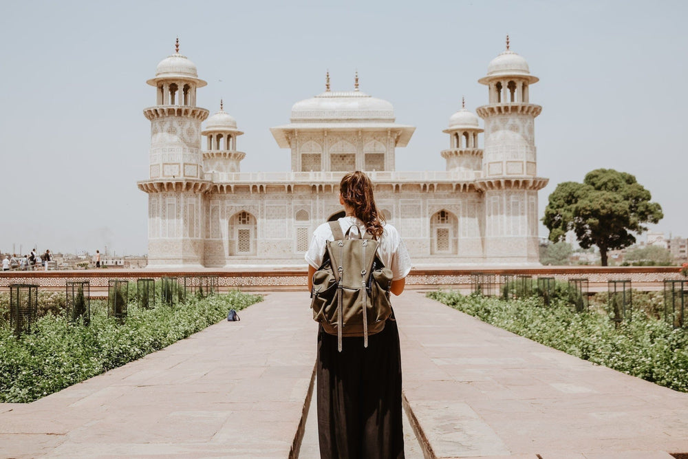 Travel Light, Travel Right: The Ultimate 2-Week Packing Guide