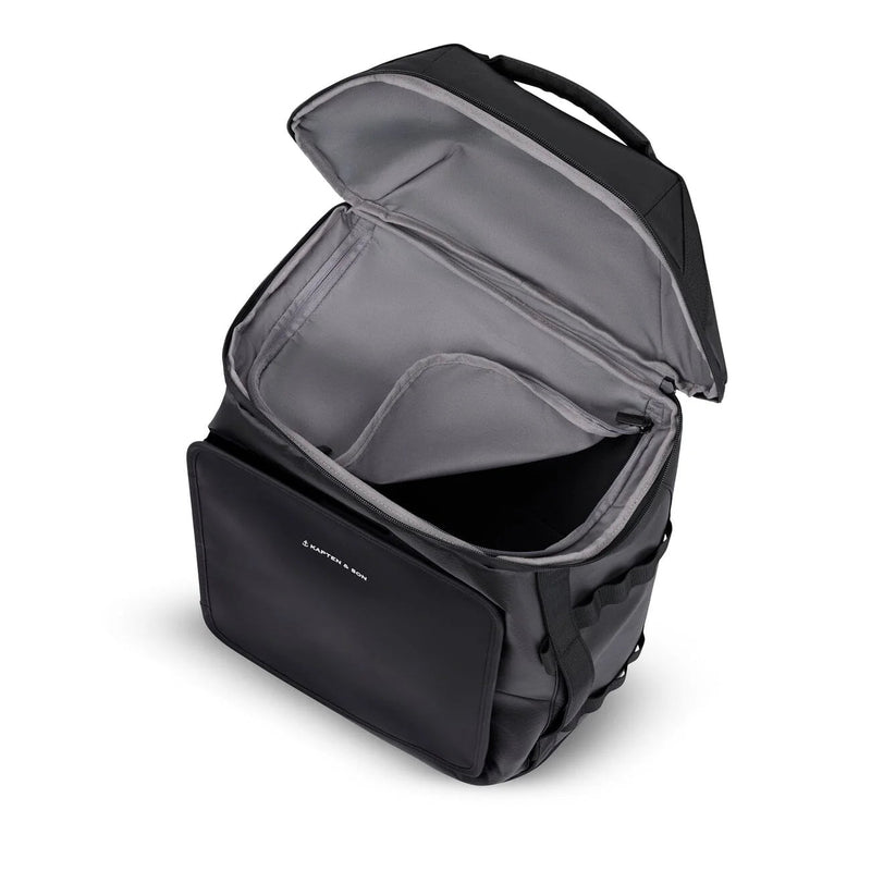Top opening of the black Lisbon Duffle Backpack Large