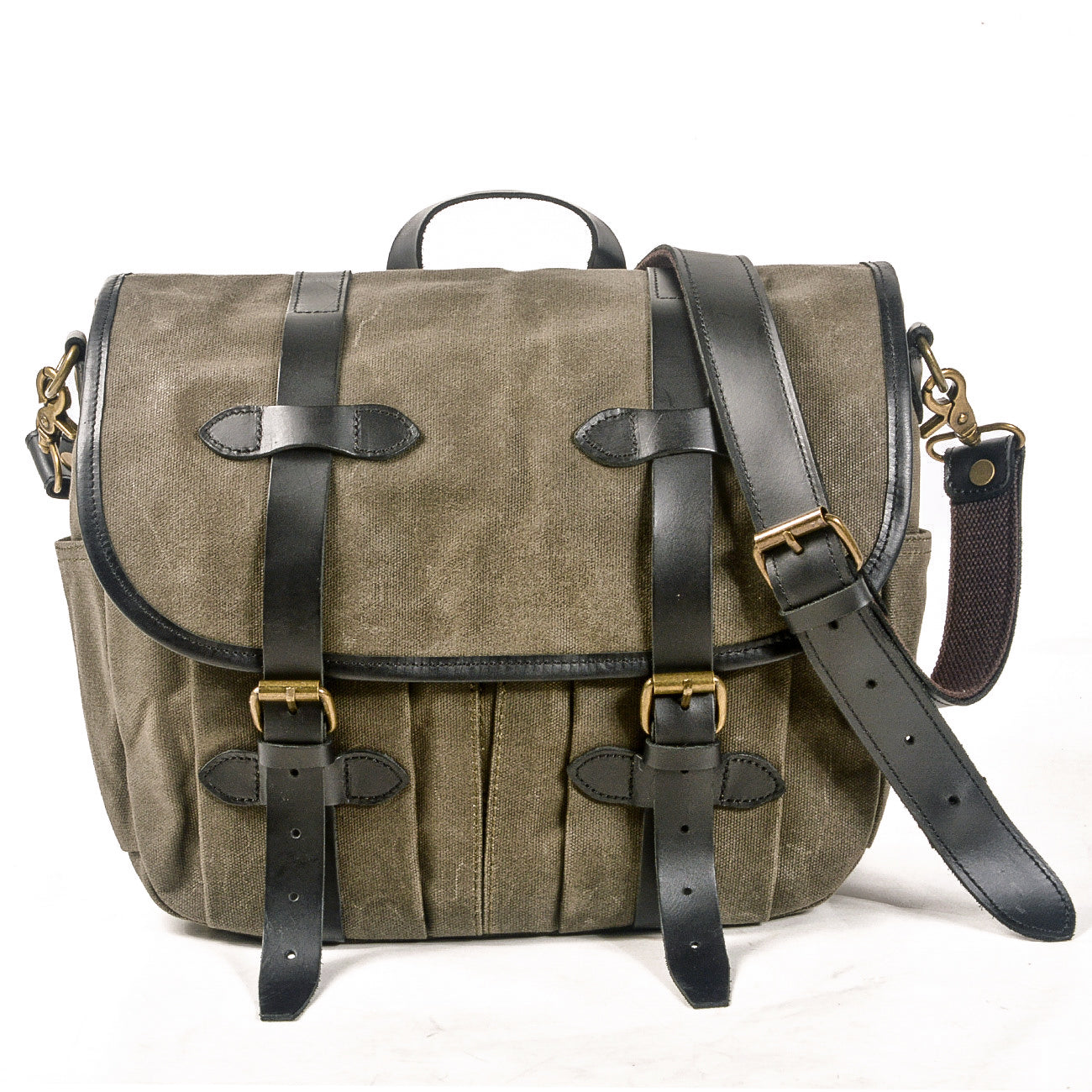 Vintage camera bag top