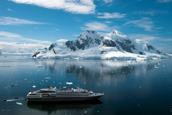 Les Merveilles de l'Arctique à Bord d'une Croisière Extraordinaire