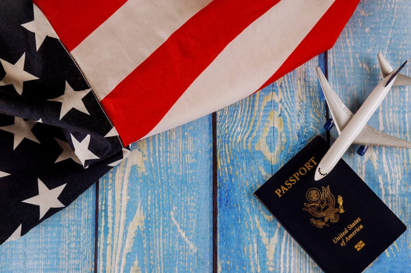 13 Ways to Earn Some Extra Cash While Traveling in the USA