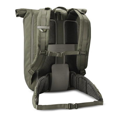 Kapten & Son, Banff backpack, forest, back view