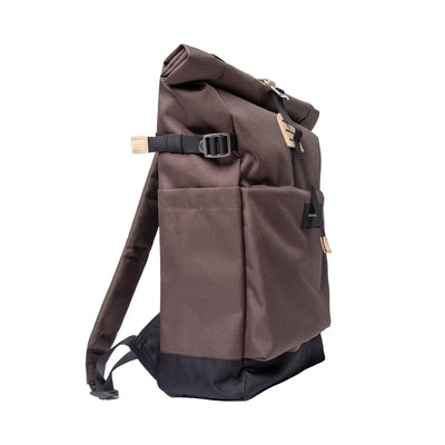 Sandqvist Ilon backpack in brown, side view