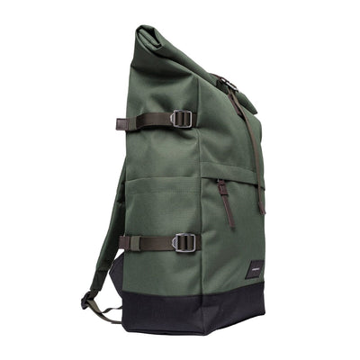 Sandqvist bernt backpack, dawn green, side view