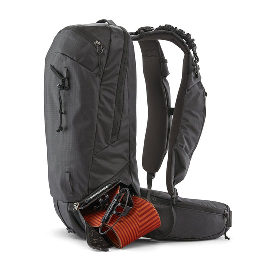 Patagonia SNOWDRIFTER PACK 20L S 黒 48180_BLK.jpg?sw=768&sh=768&