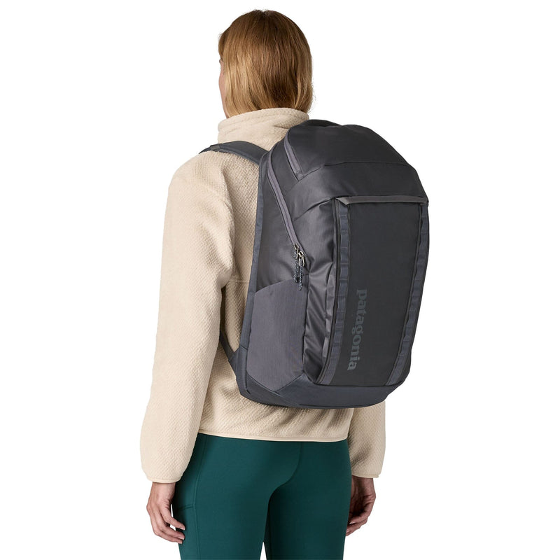 Black Hole Pack 32L | PATAGONIA
