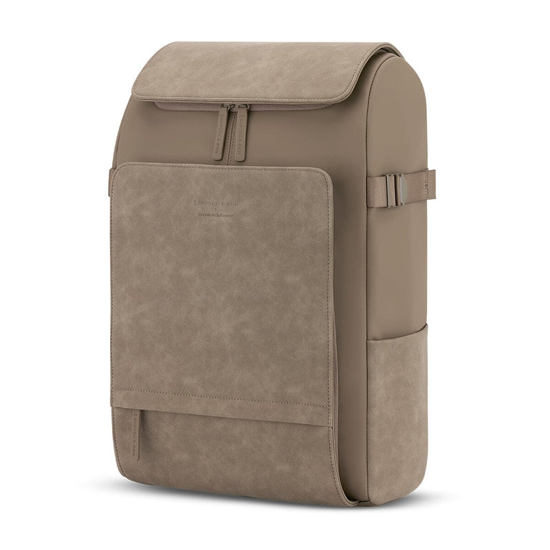 Bali Backpack Walnut by Kapten & Son in a sleek front-angle view, showcasing its minimalist design and premium vegan materials