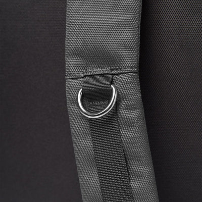 bernt backpack metalic buckle