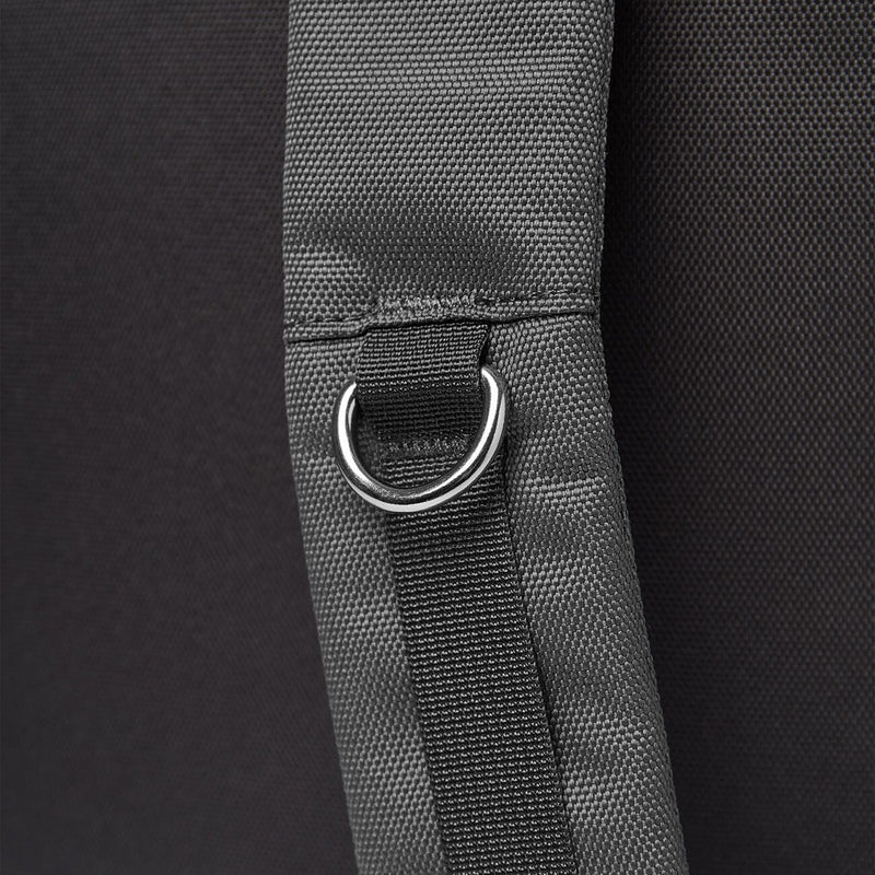 bernt backpack metalic buckle