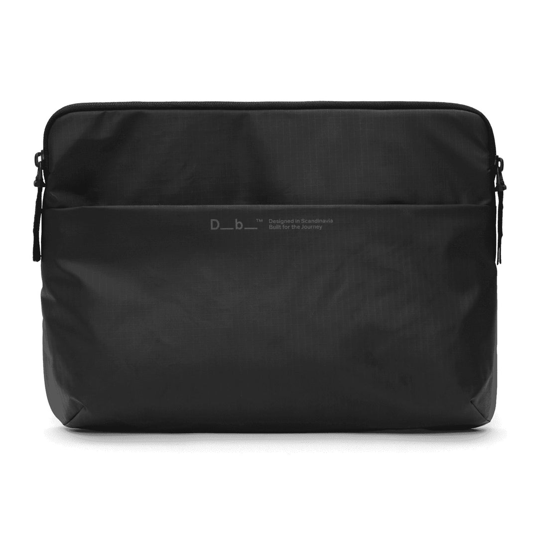 DB Journey Ramverk Laptop Sleeve 14" in Black, front view with the front pocket