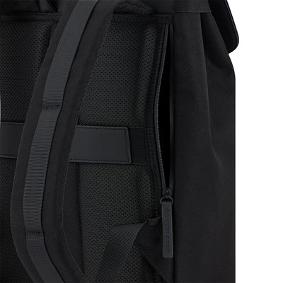 Kapten & Son, Fyn backpack, easy access main compartment side pocket