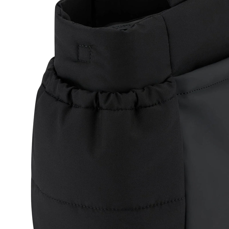 Side bottle holder with its ruched elastic edge
