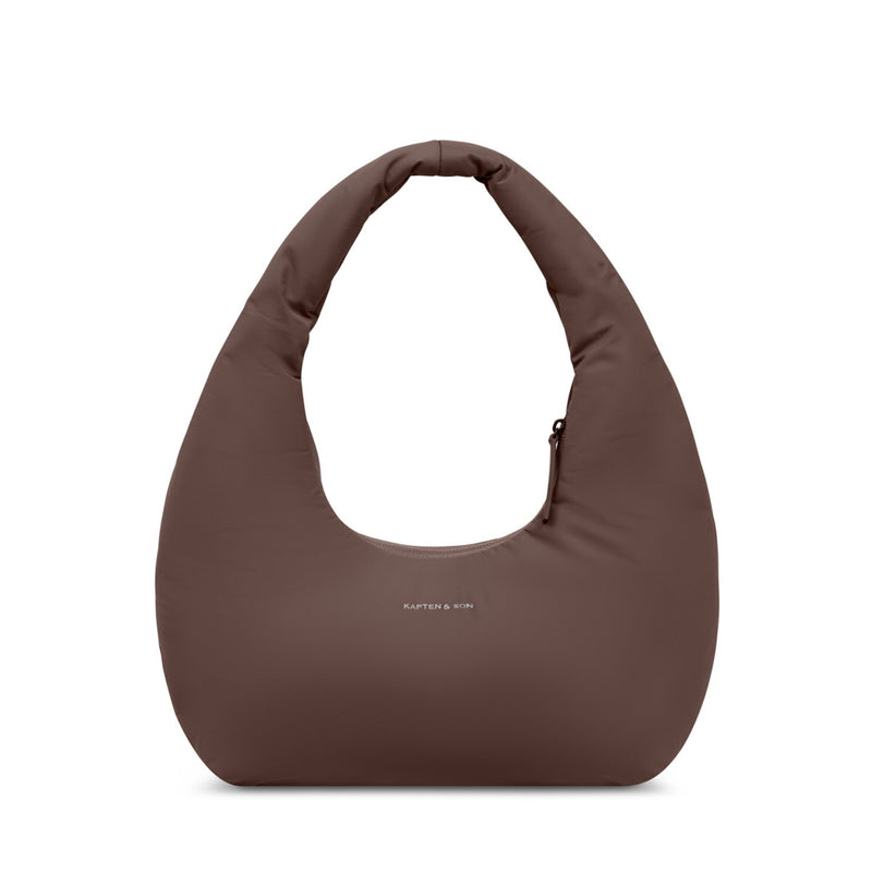 Kapten & Son Skara Cloud Shoulder bag in chocolate brown, front view, the handle in one piece with the body