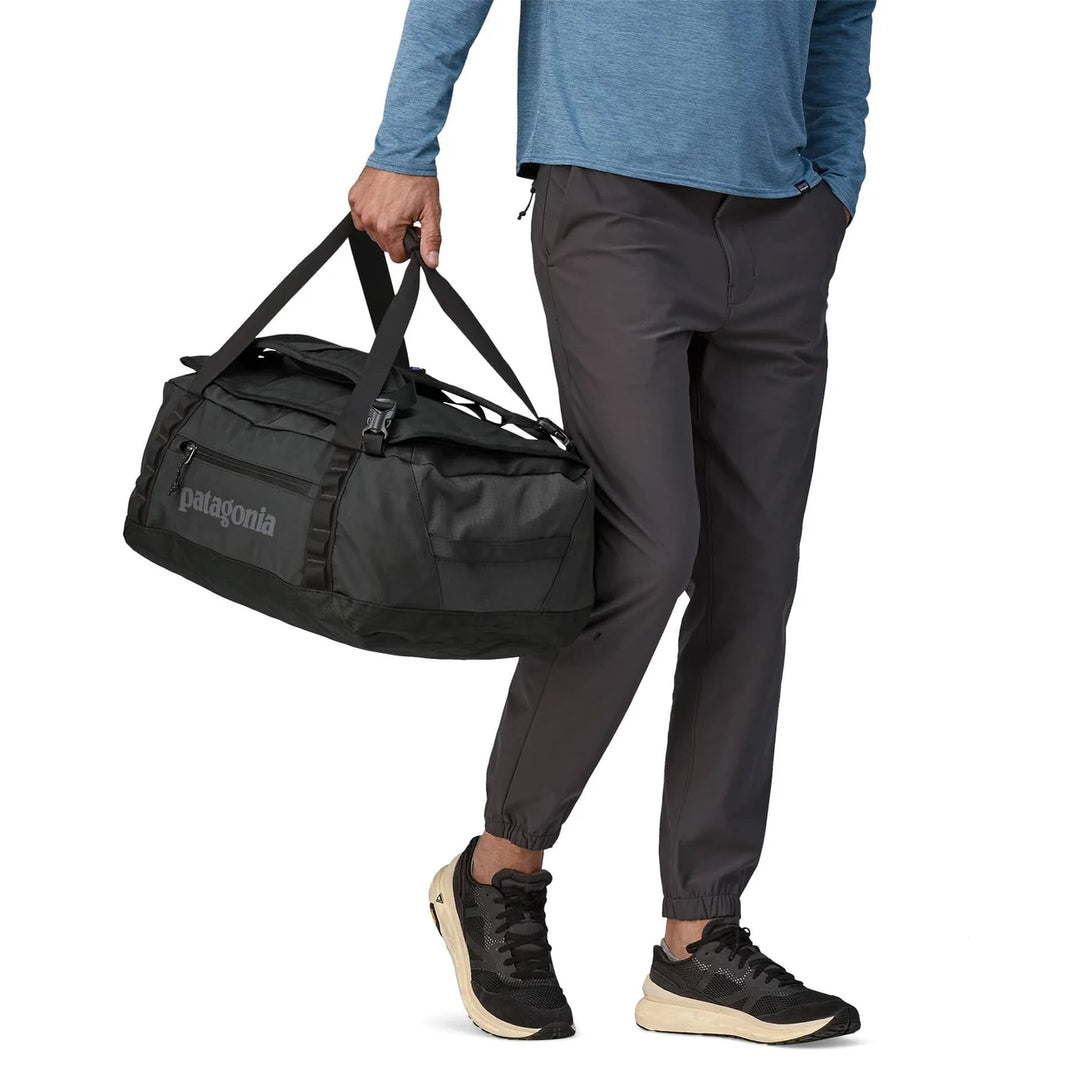 patagonia black duffel 40l Patagonia 40L Black Hole Duffel Black/Black