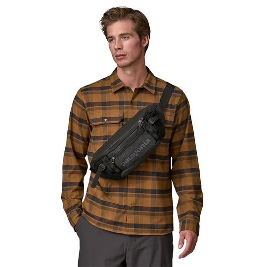 美品　patagonia パタゴニア BLACK HOLE WAIST PACK Patagonia Black Hole® Waist Pack 5L
