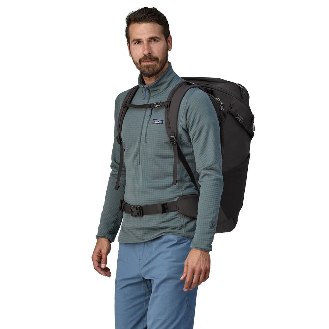 patagonia cragsmith 45l backpack Climbing Pack Color:CELADON perfect for travel. Teacher Gifts Messenger Bag Best Travel