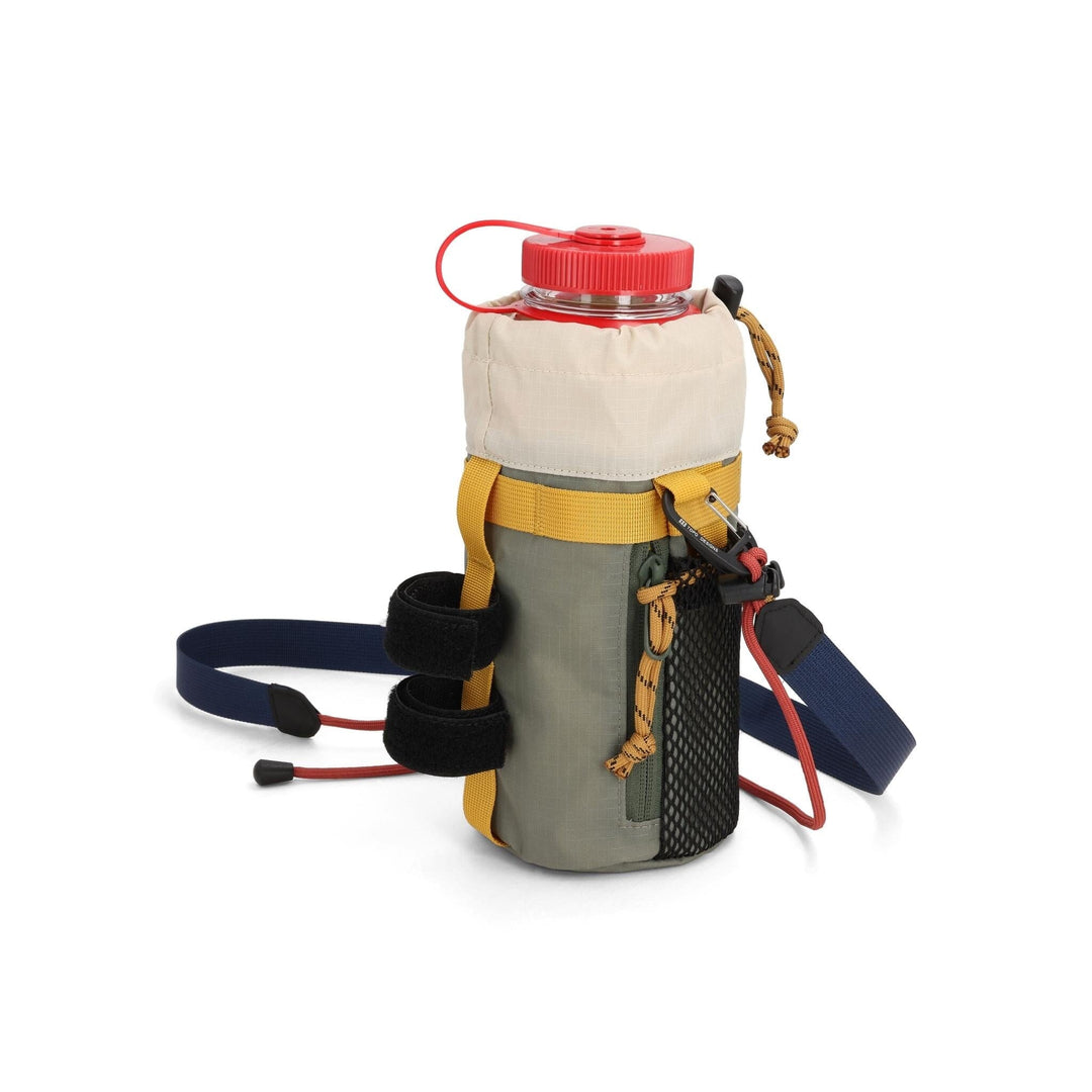 Rear view of the Mountain Hydro Sling in bone white and beetle