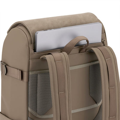 Back view of the Bali backpack showing padded laptop compartment and ergonomic straps for daily comfort and protection