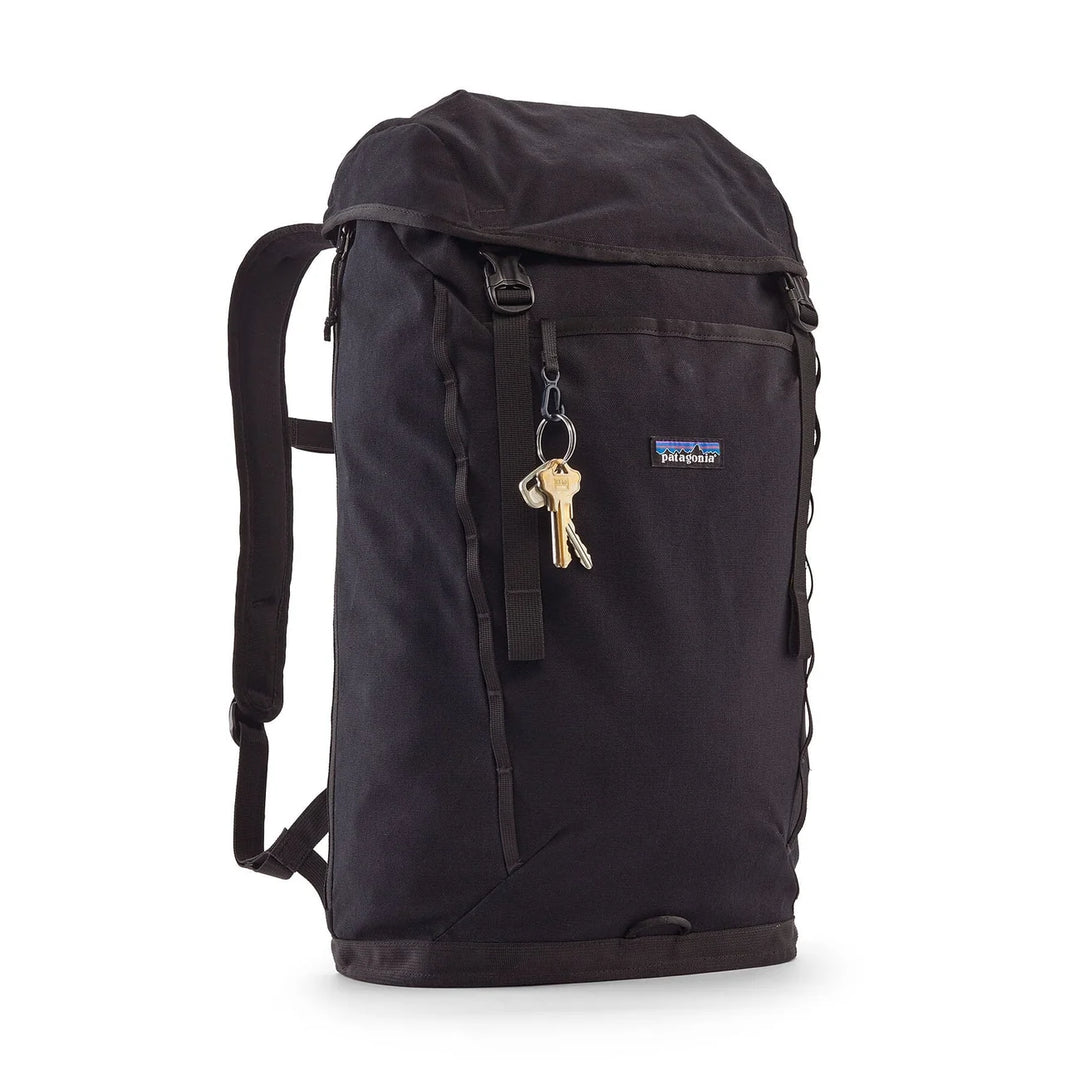 patagonia bag style 48128 Critical Mass  Worn Wear making it really tough and hard Black Hole Duffel 90L 