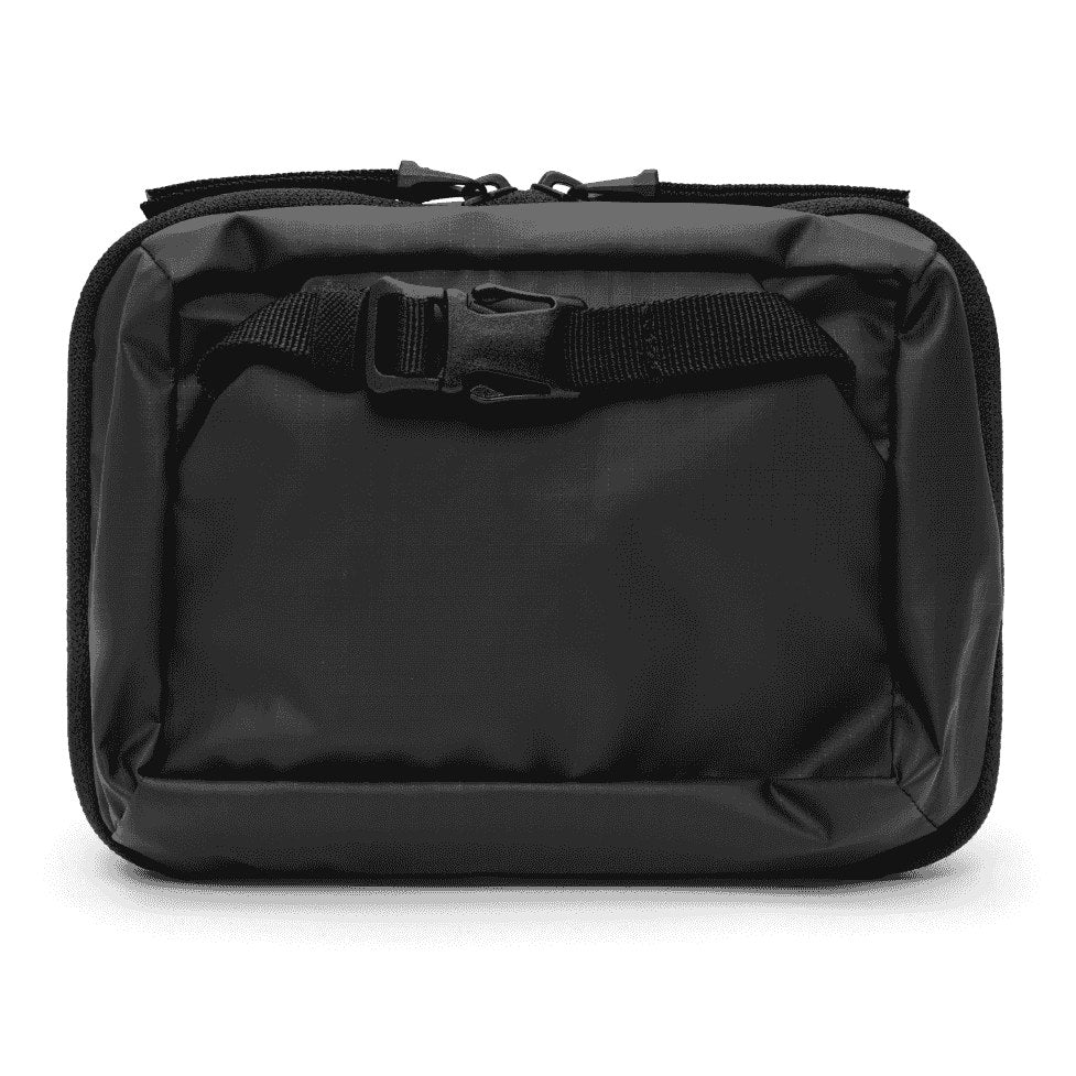 Ramverk Tech Organizer in Black, back view with the buckled webbing strap