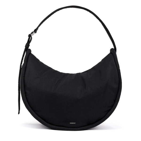 Sandqvist Curve Half Moon Bag in black — front view of the 21L soft half-moon shoulder bag
