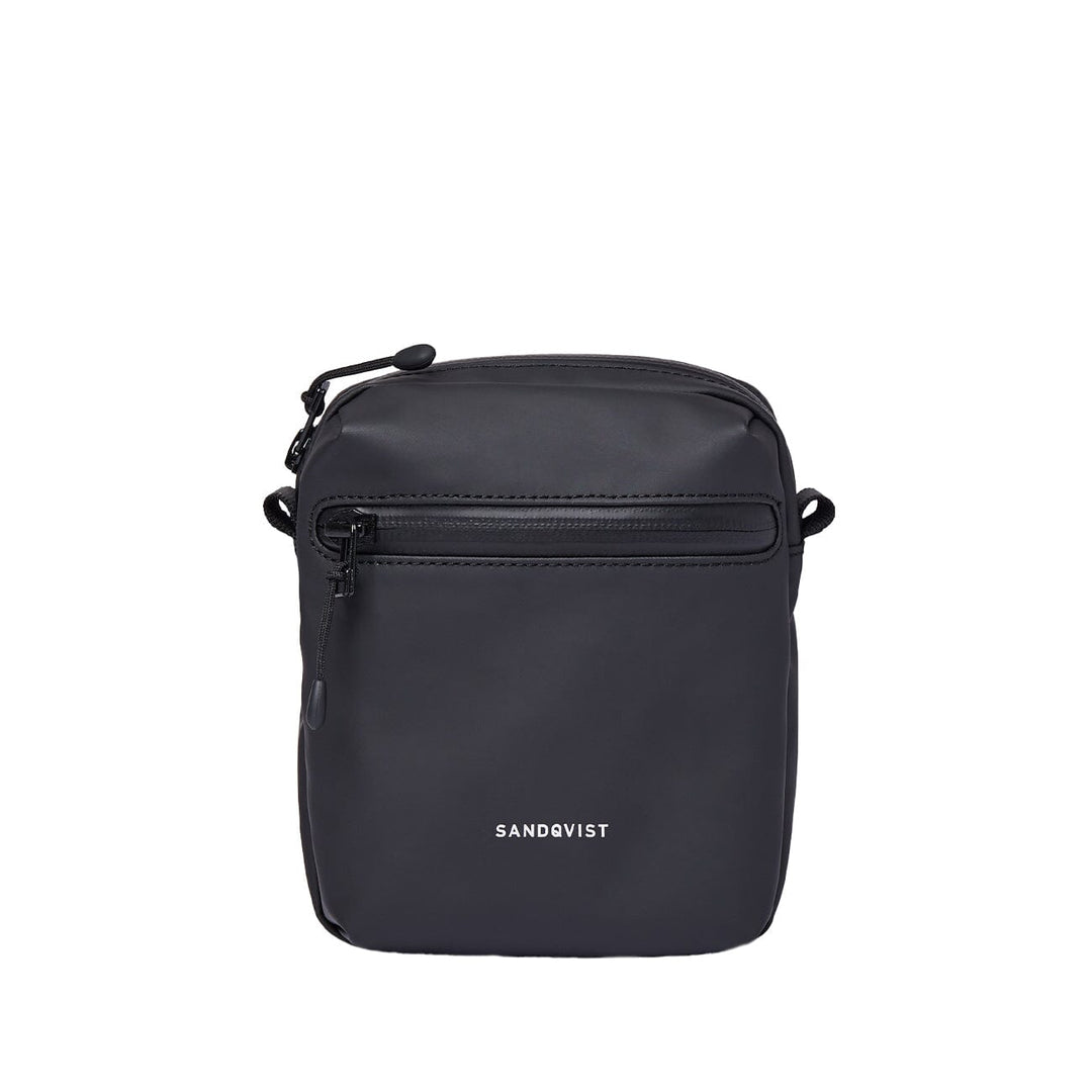 Sandqvist Poe bag in black, front view