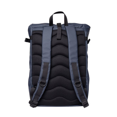 Back view of the Sandqvist slim rolltop M, highlighting ergonomic padded straps and breathable mesh back panel for all-day comfort