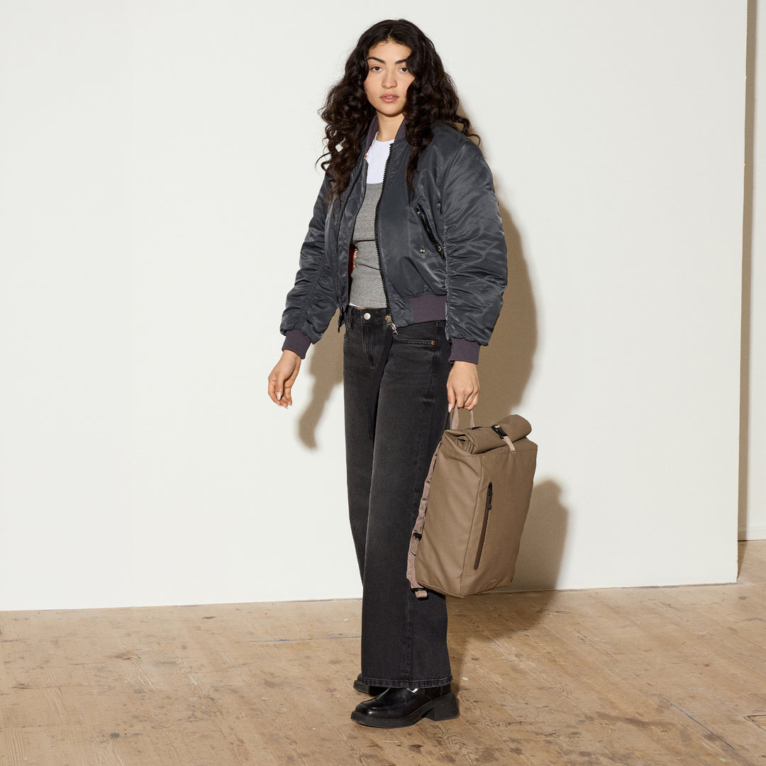 Stream Slim Rolltop M