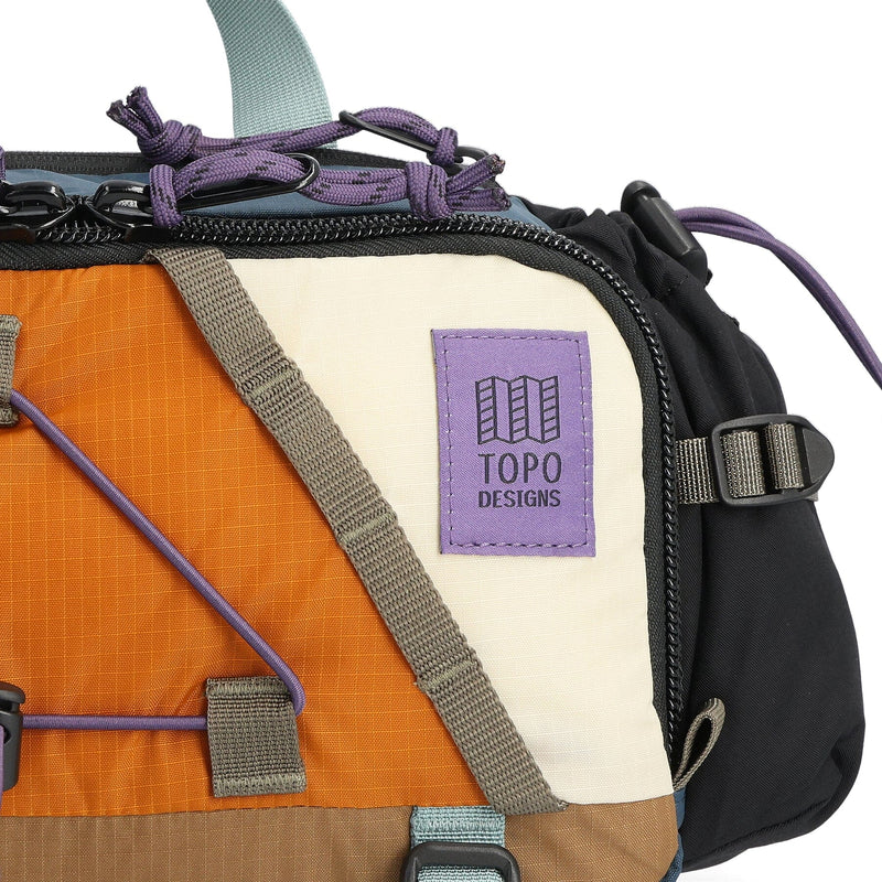 topo designs mountain hydro hip pack details sturdy ykk zippers