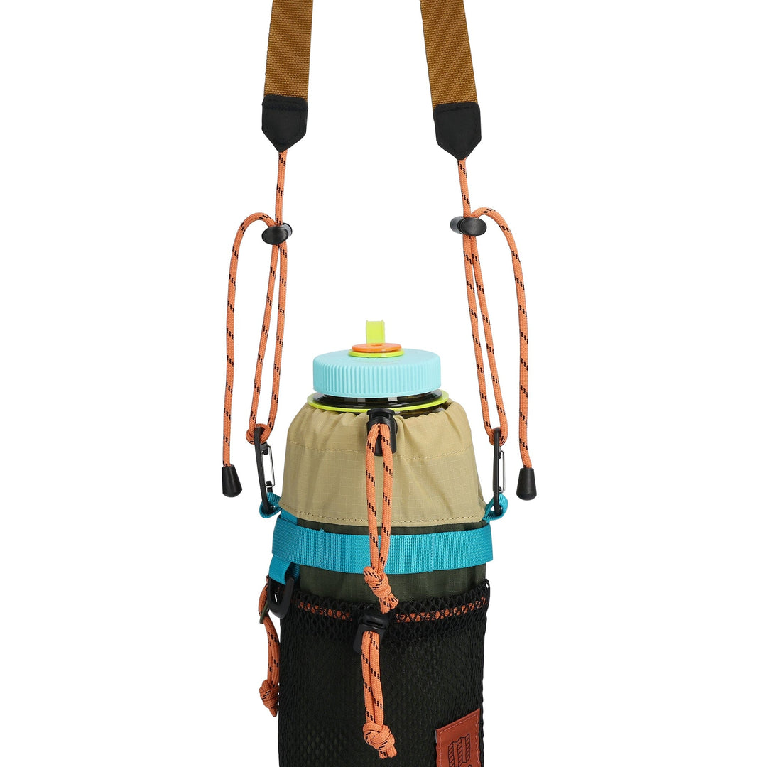 Adjustable removable shoulder strap detail on the Mountain Hydro Sling