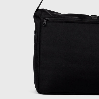 Unisex messenger shoulder bag, versatile enough for office wear, casual outfits, or travel adventures