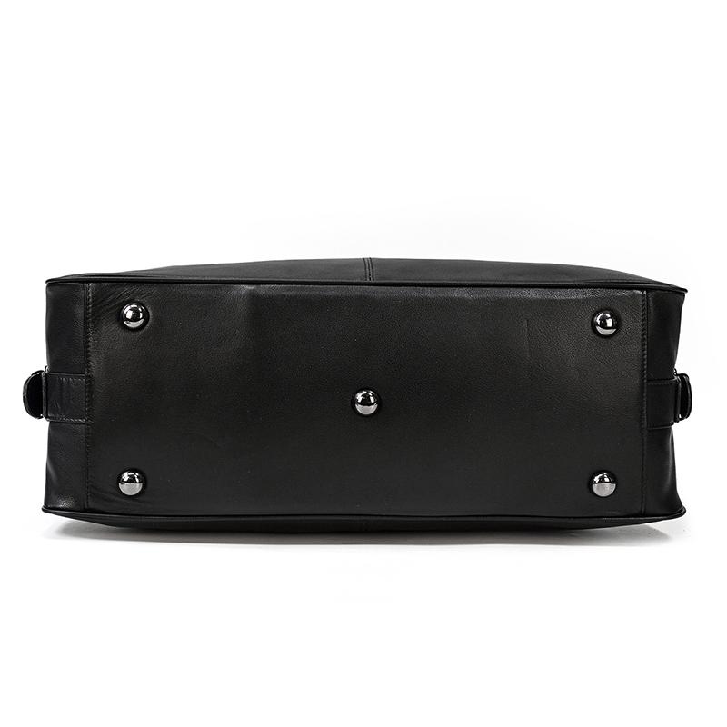 sturdy black leather holdall