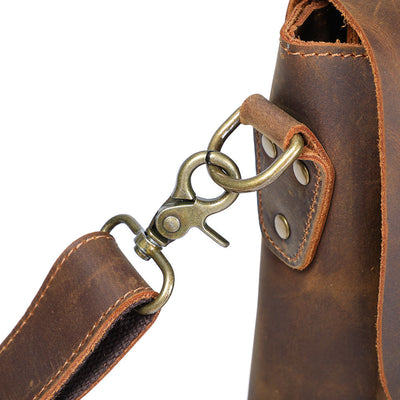 detachable and adjustable leather shoulder strap of the leather shoulder bag