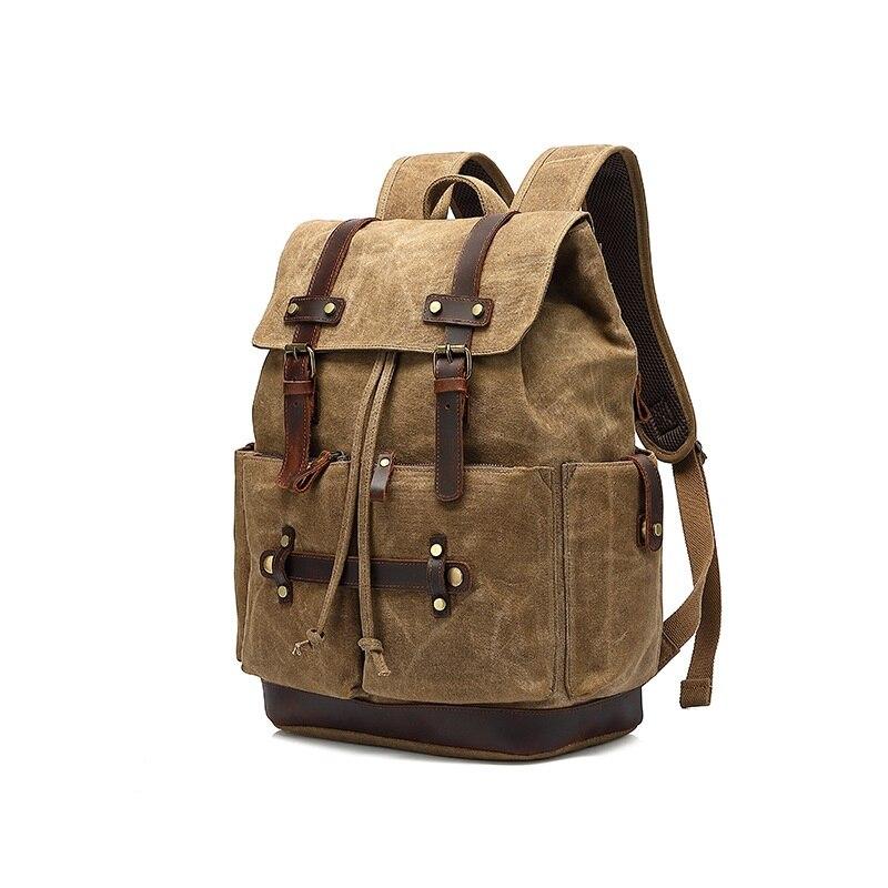 Back panel of the Gotland with cotton canvas shoulder straps and reinforced bartacks