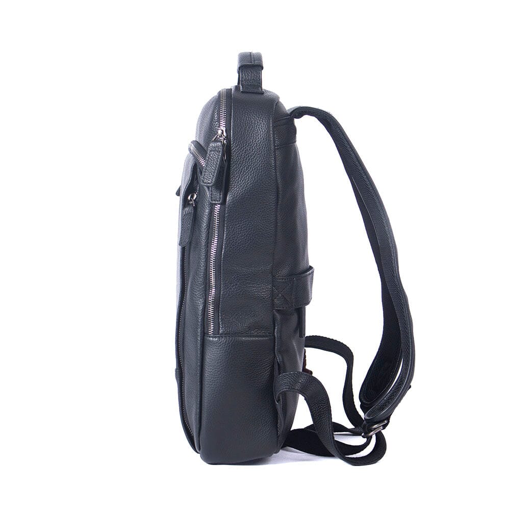 mens black leather backpack