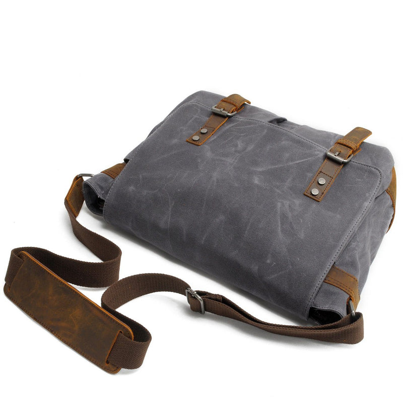 mens retro messenger bag