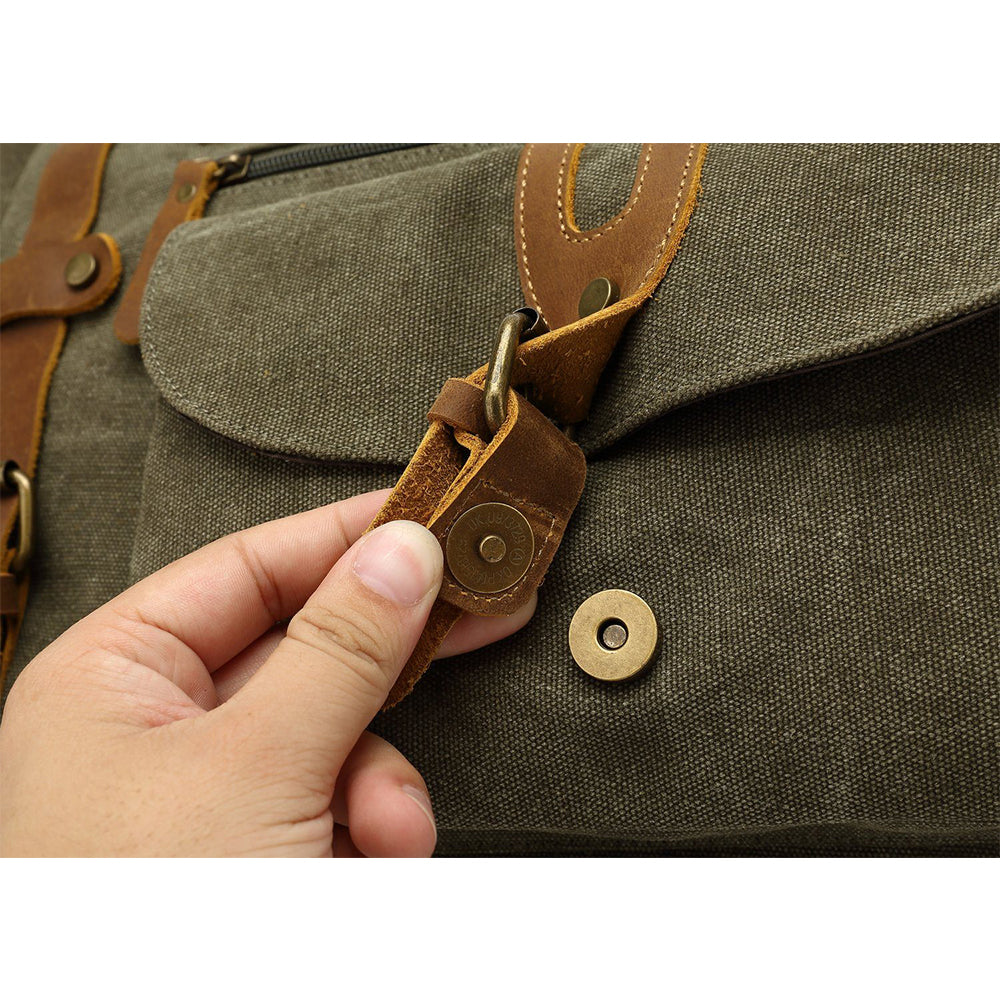 old fashioned duffle bag